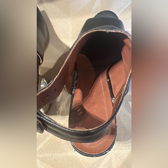 Marni Black Leather Heels with Silver Block Heel size EU37 - Picture 9 of 9